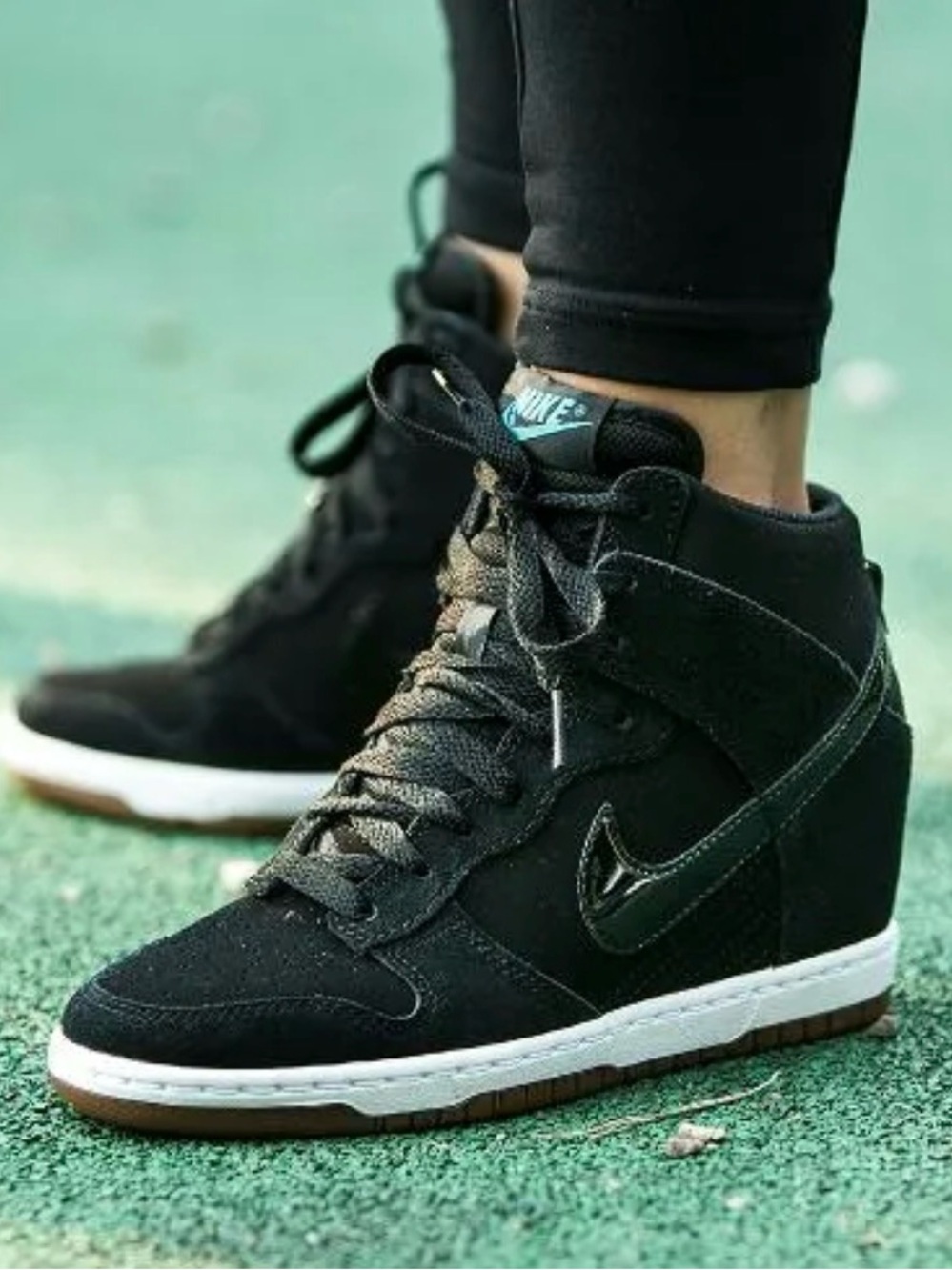 Nike Dunk Sky Essential High Black Gum Women’s 8.5. *AUTHENTIC
